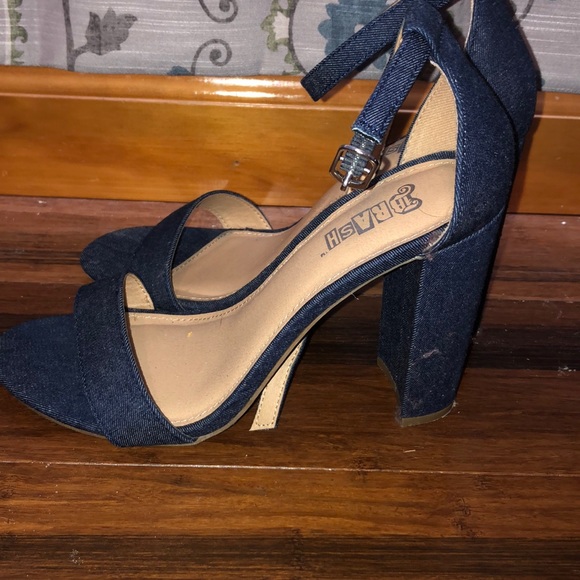 Jean heels - Picture 2 of 2